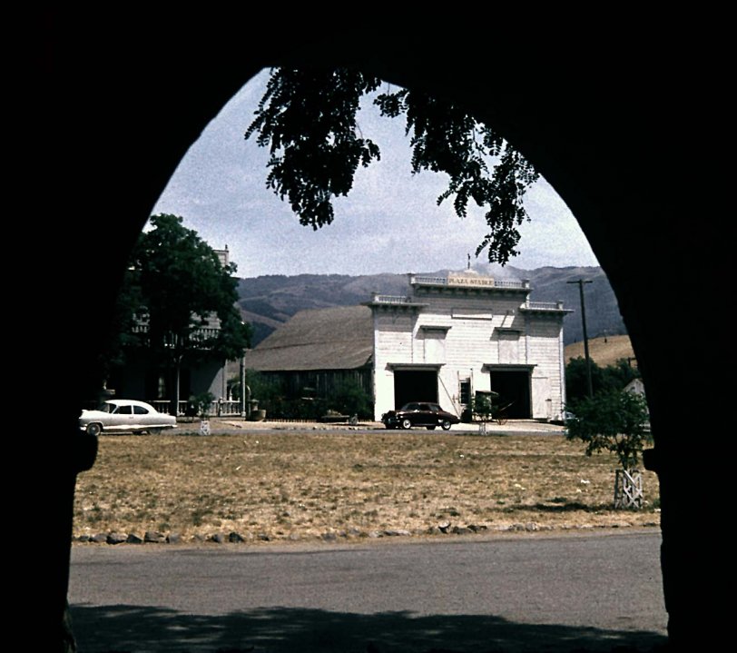 We don't think about livery stables much anymore, but  in 1951 we find the Plaza Livery Stable alive and well across from San Juan Bautista Mission in California.



Photo: Don Hall, Sr.

Don Hall
Yreka, CA